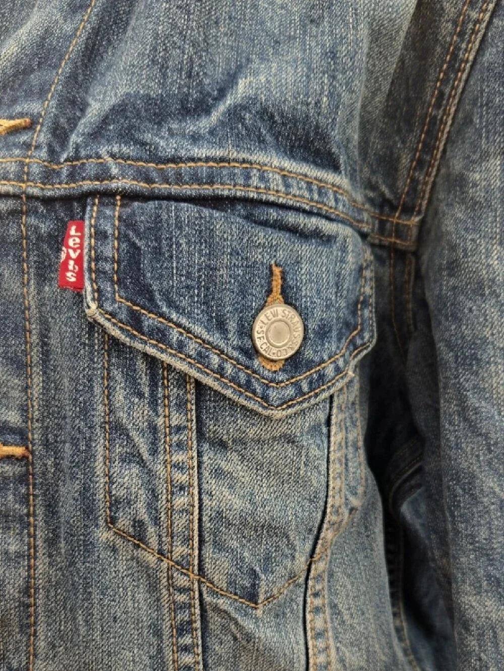 Levi's Dark Blue Distressed Denim Jacket - Picture 2 of 5